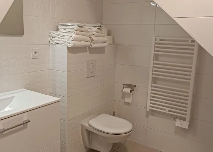 Duplex Rose- Serenite En Bord De * بورجو